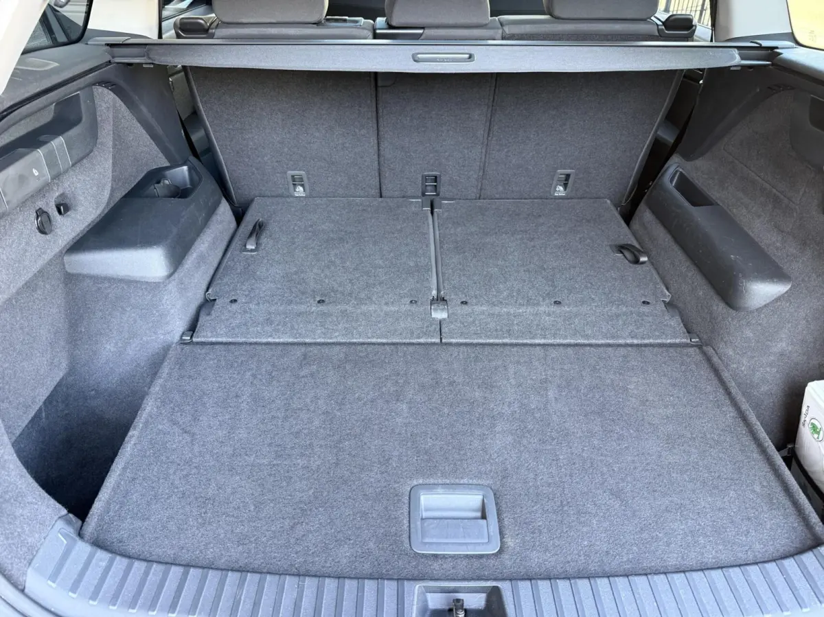 1.5 TSI MHEV Business 7p PANORAMADAK