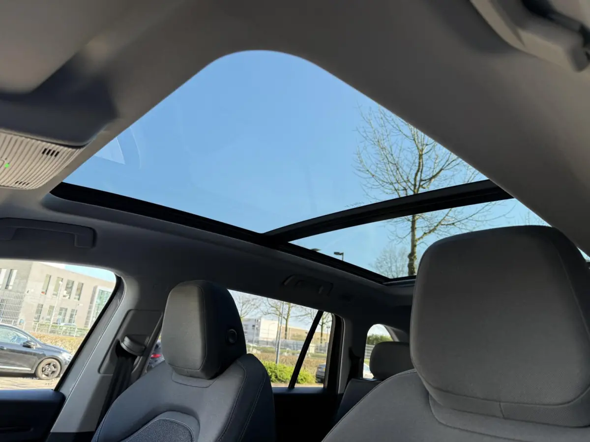 1.5 TSI MHEV Business 7p PANORAMADAK