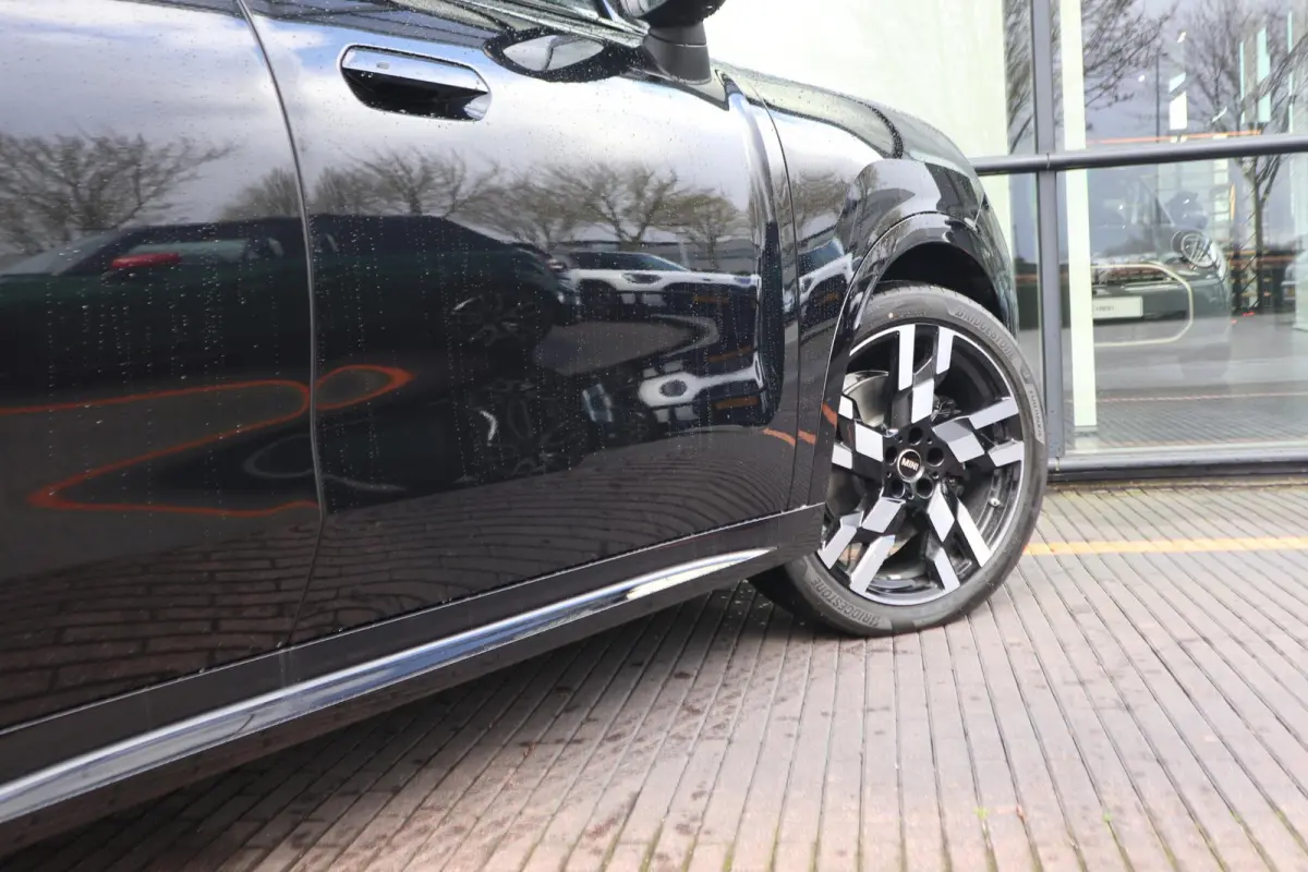 SE ALL4 | John Cooper Works Trim + XL Pakket | SOH 100% |