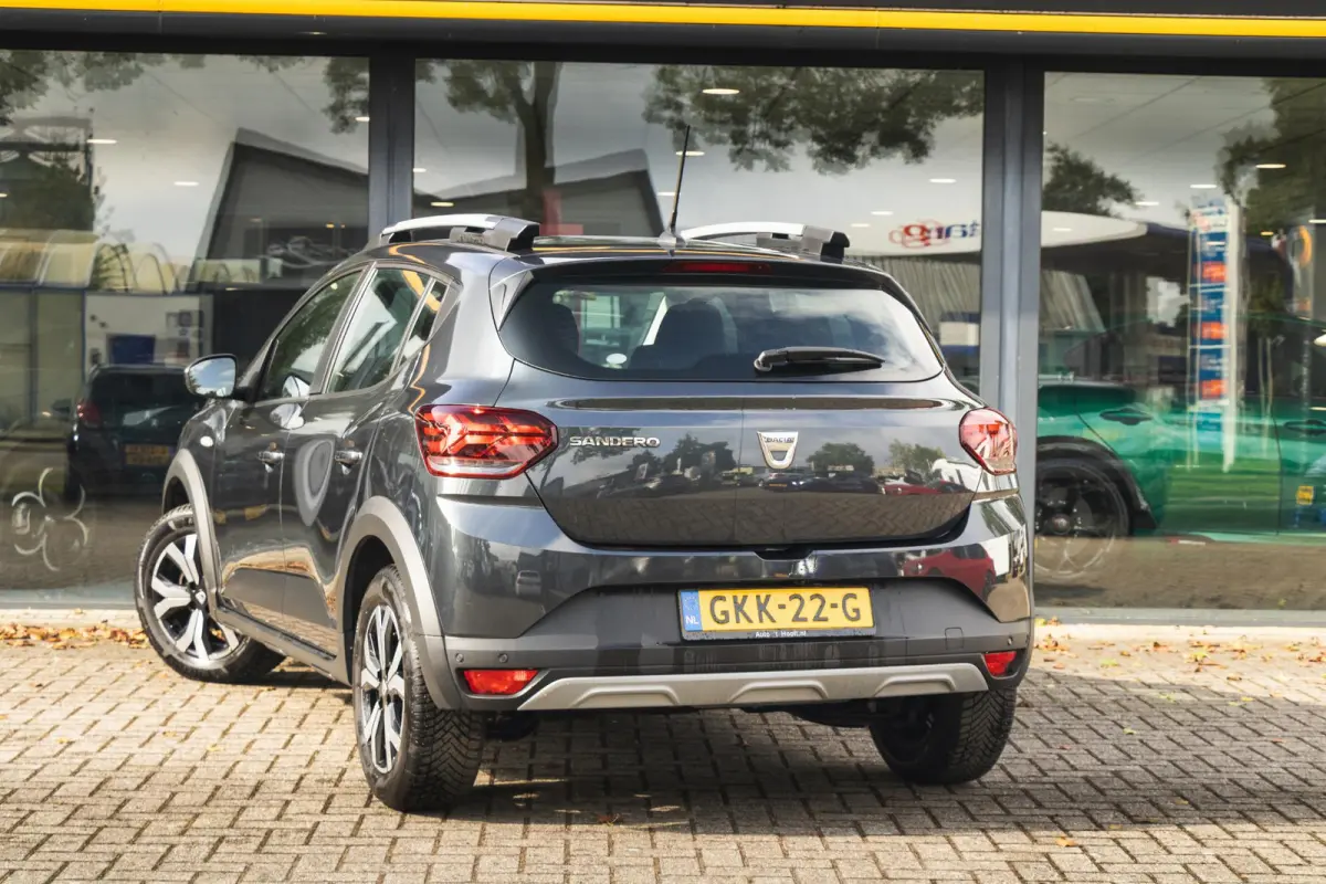 1.0 TCe 90 Expression CarPlay | Camera | Cruise | Navi