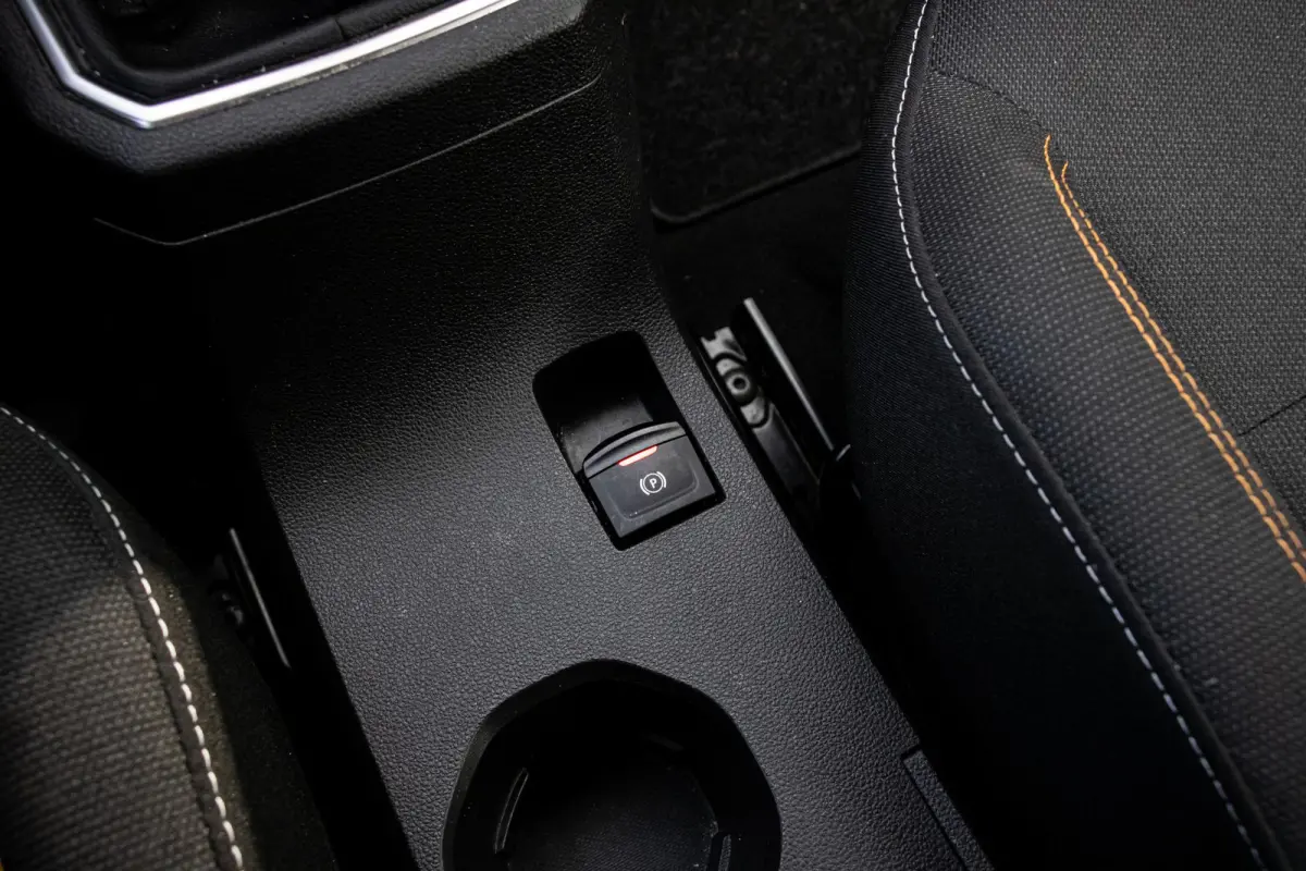 1.0 TCe 90 Expression CarPlay | Camera | Cruise | Navi