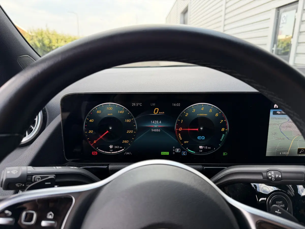 250e Luxury LED|Camera|Sfeer|Leer Zwart