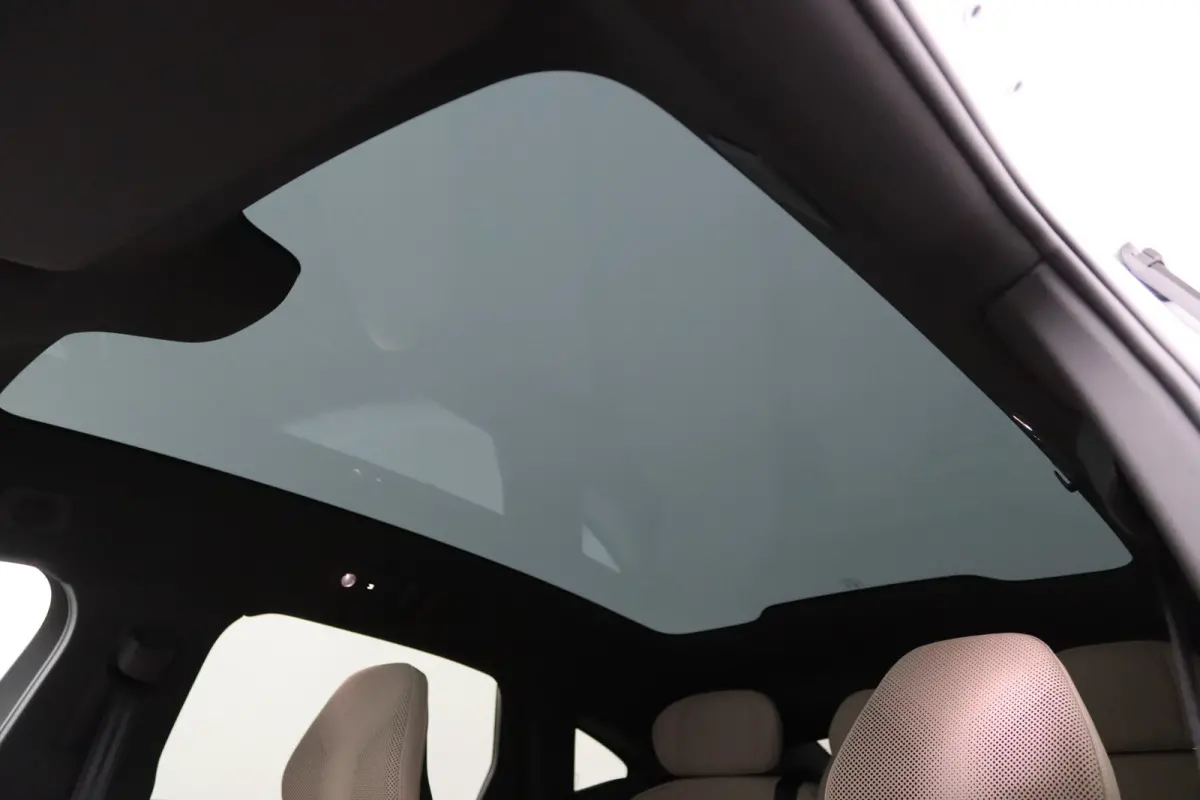 Single Motor Extended Range Ultra 92 kWh | Bowers & Wilkins audiosysteem | Cruise control adaptief met Stop&Go en stuurhulp | Dodehoekdetectie met correctie