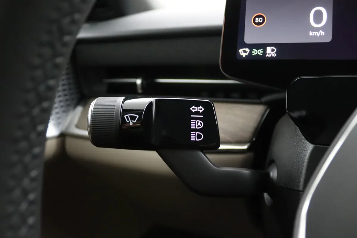Single Motor Extended Range Ultra 92 kWh | Bowers & Wilkins audiosysteem | Cruise control adaptief met Stop&Go en stuurhulp | Dodehoekdetectie met correctie