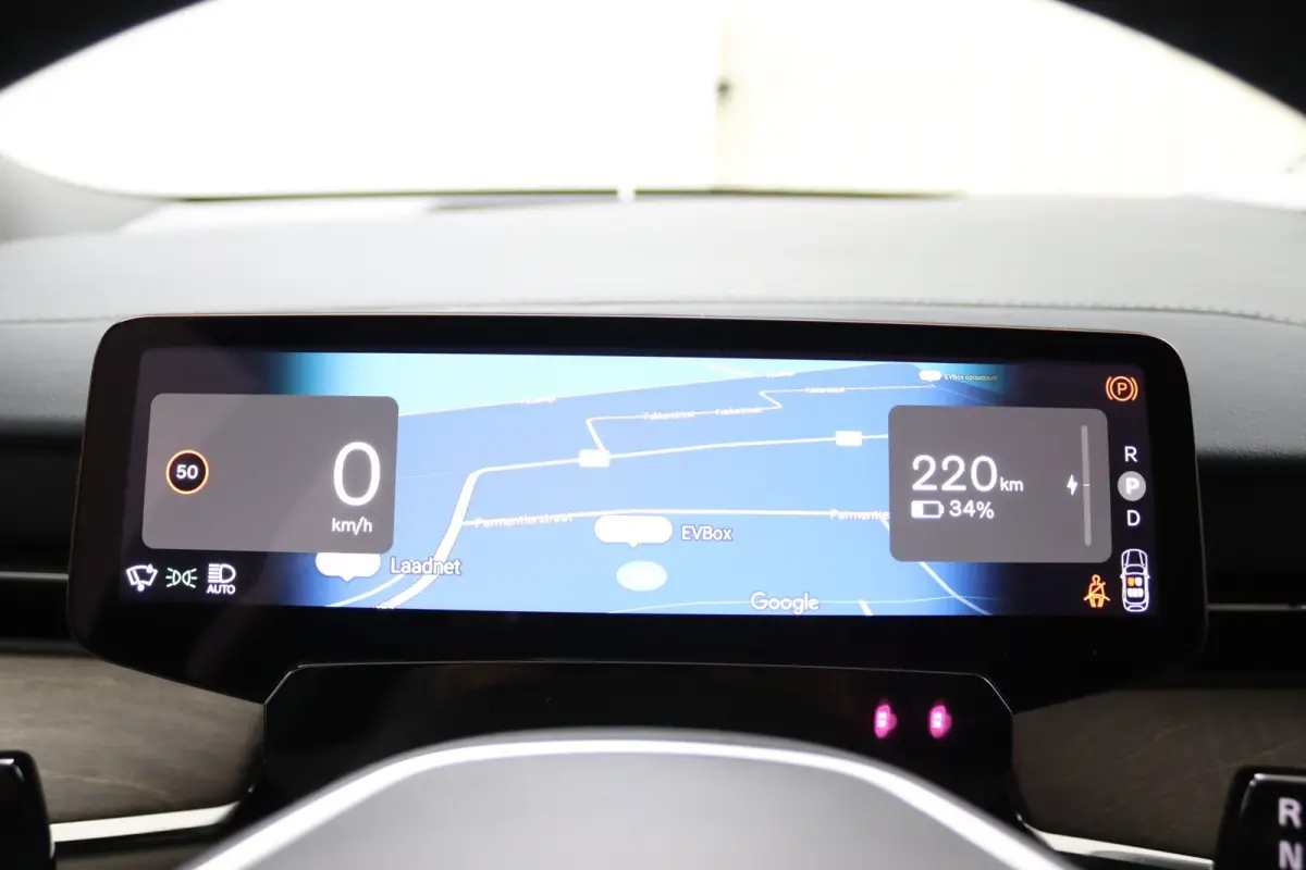 Single Motor Extended Range Ultra 92 kWh | Bowers & Wilkins audiosysteem | Cruise control adaptief met Stop&Go en stuurhulp | Dodehoekdetectie met correctie