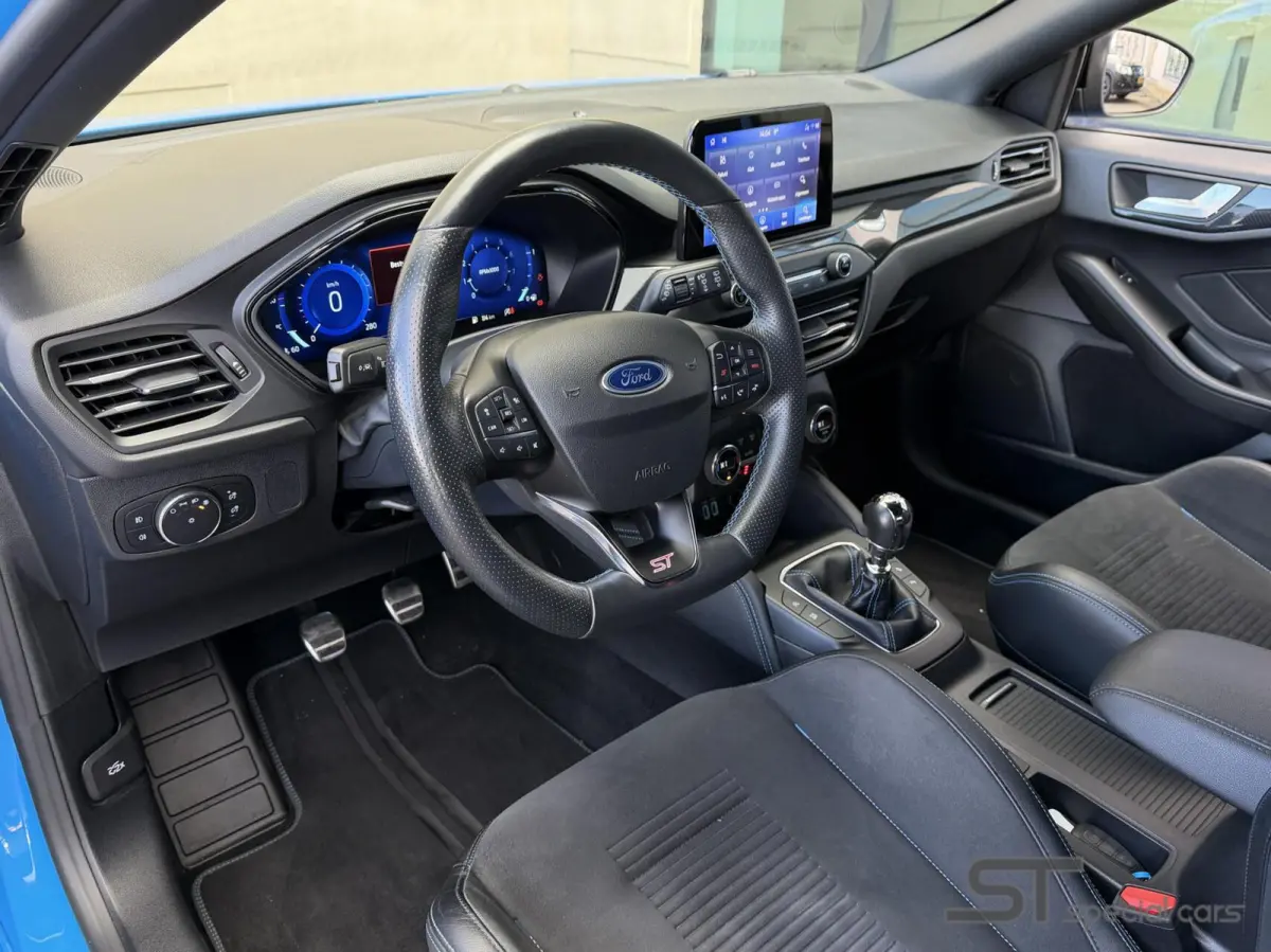 2.3 EcoBoost ST-X Edition|KW|diffuser