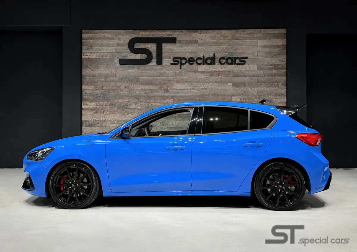 2.3 EcoBoost ST-X Edition|KW|diffuser