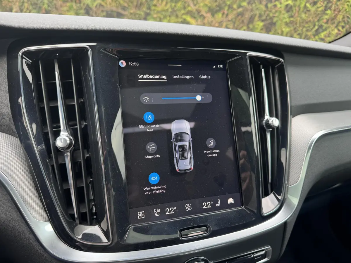 T8 Plug-in hybrid AWD Plus Dark | H&K Audio | 360 Camera | Elektr. stoel