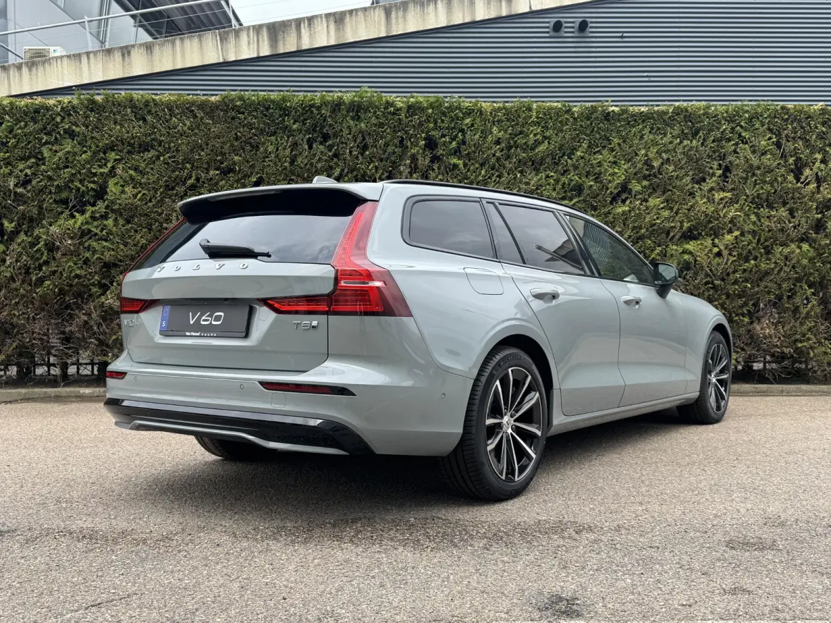 T8 Plug-in hybrid AWD Plus Dark | H&K Audio | 360 Camera | Elektr. stoel