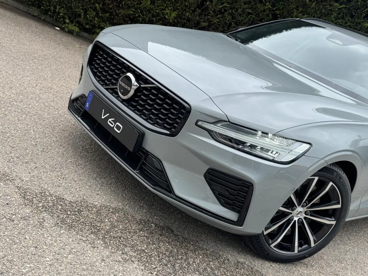 T8 Plug-in hybrid AWD Plus Dark | H&K Audio | 360 Camera | Elektr. stoel