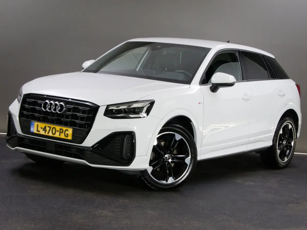 35 TFSI S-Line Edition (SFEERVERLICHTING, CAMERA, APPLE CARPLAY/ANDROID AUTO, LED-MATRIX, AFGEVLAKT SPORTSTUUR, CRUISE)