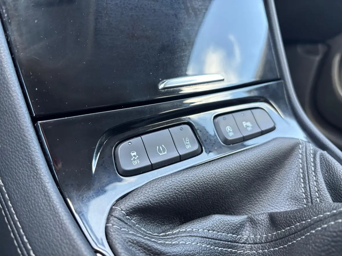 1.2 Turbo 130 pk ✅ CarPlay ✅ Distr vv ✅ 17 inch