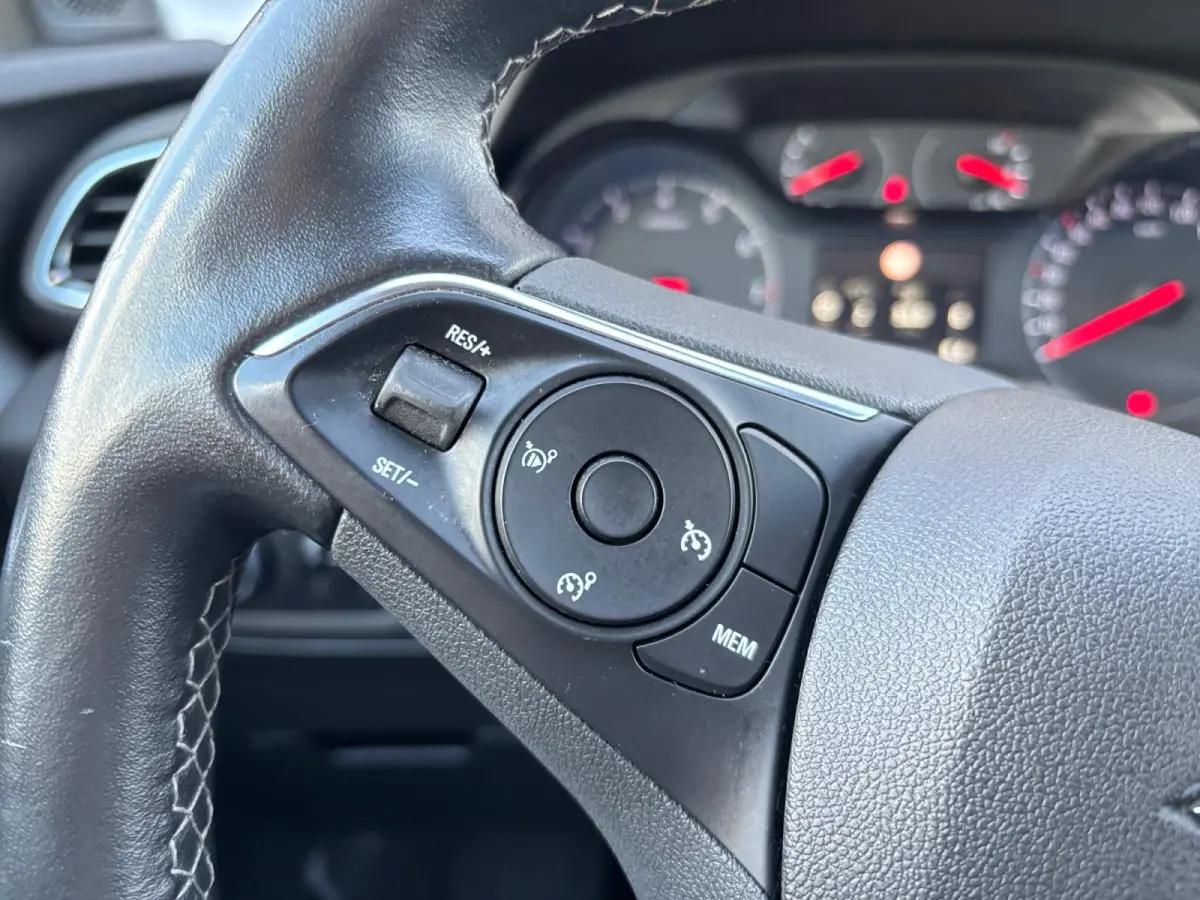 1.2 Turbo 130 pk ✅ CarPlay ✅ Distr vv ✅ 17 inch
