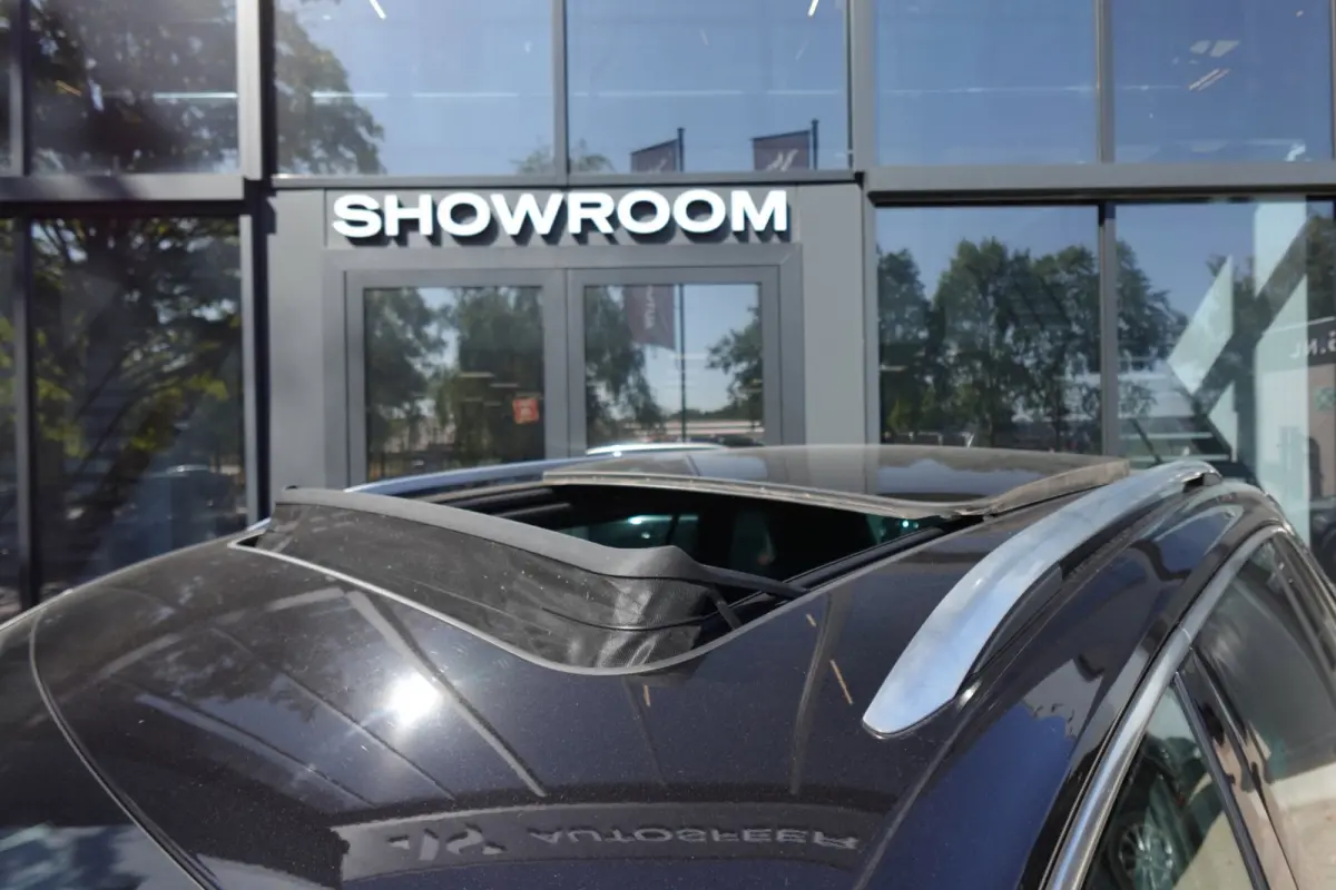 1.5 TSI R-Line PANO KEYLESS CAM