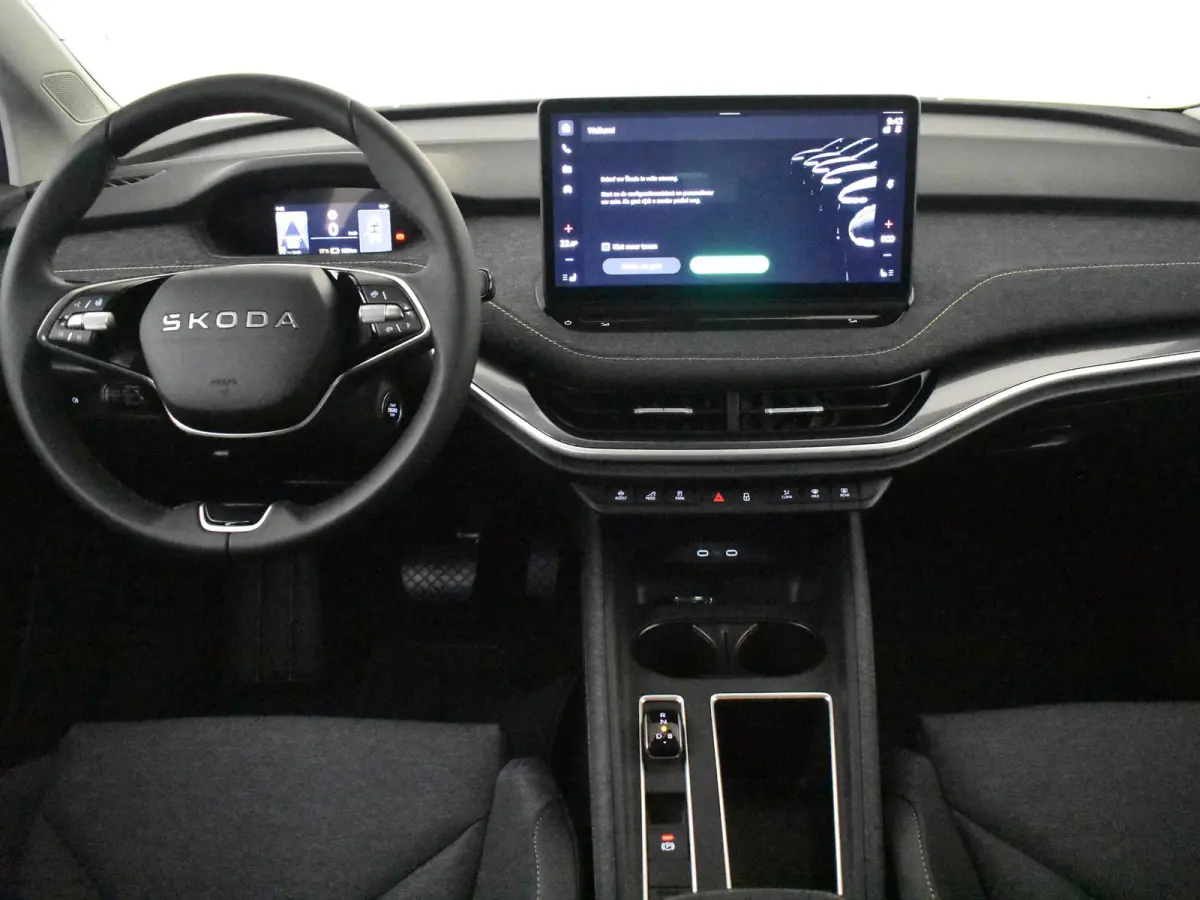 Business Edition | Cruise control met speedlimiter | Driving mode select | LED interieurverlichting inclusief sfeerverlichting