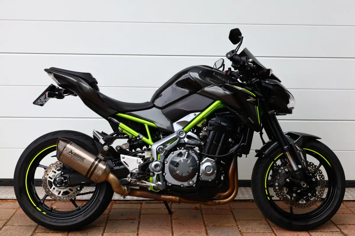 Kawasaki Z 900 Abs Z900 2017 Benzine Handgeschakeld leasen