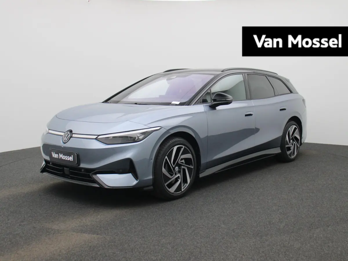Pro Limited Edition 77 kWh 286 PK | 20" Lichtmetalen velgen | Black Style | Apple Carplay | Navigatie | 360 Camera | Achterklep elektrisch | Head-up display | Memory stoelen | Ruiten getint 