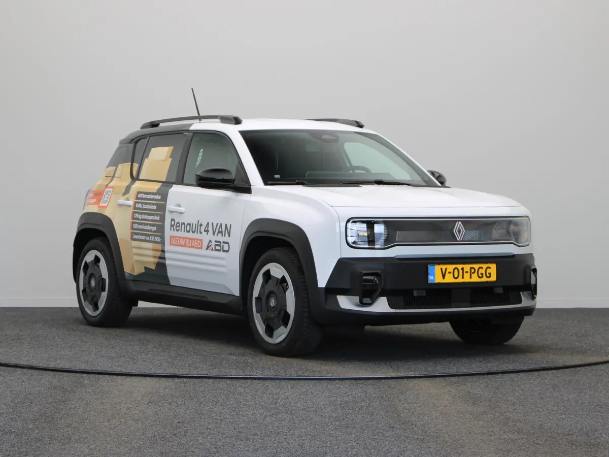 Renault e-tech evolution 150pk comfort range VAN | 1045 liter laadvolume | Perfect voor in de stad | Stoel- en stuurwielverwarming |