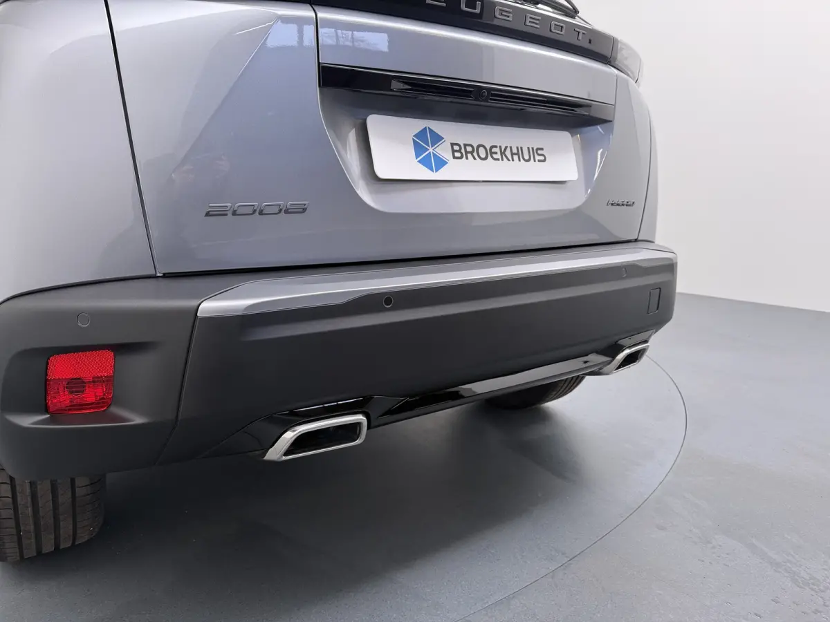 GT | Active Safety Brake met camera en radar (automatisch noodremsysteem) met Distance Alert (waarschuwing dreigende aanrijding) | Advanced Active Safety Brake met camera en radar | Climate 