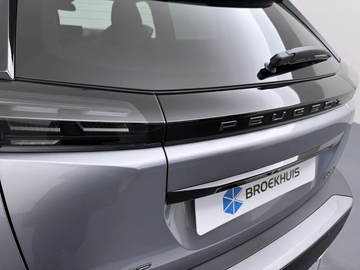 GT | Active Safety Brake met camera en radar (automatisch noodremsysteem) met Distance Alert (waarschuwing dreigende aanrijding) | Advanced Active Safety Brake met camera en radar | Climate 