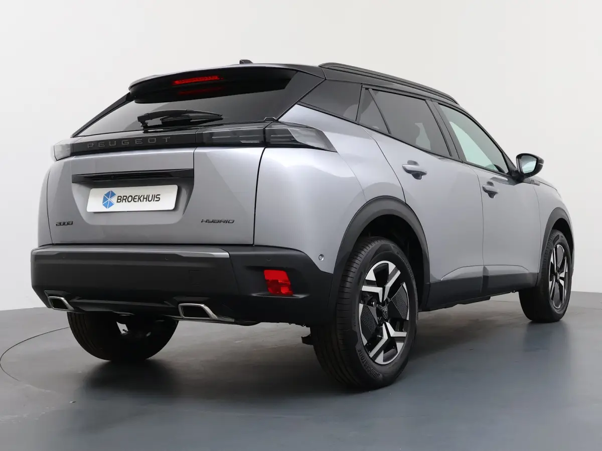 GT | Active Safety Brake met camera en radar (automatisch noodremsysteem) met Distance Alert (waarschuwing dreigende aanrijding) | Advanced Active Safety Brake met camera en radar | Climate 