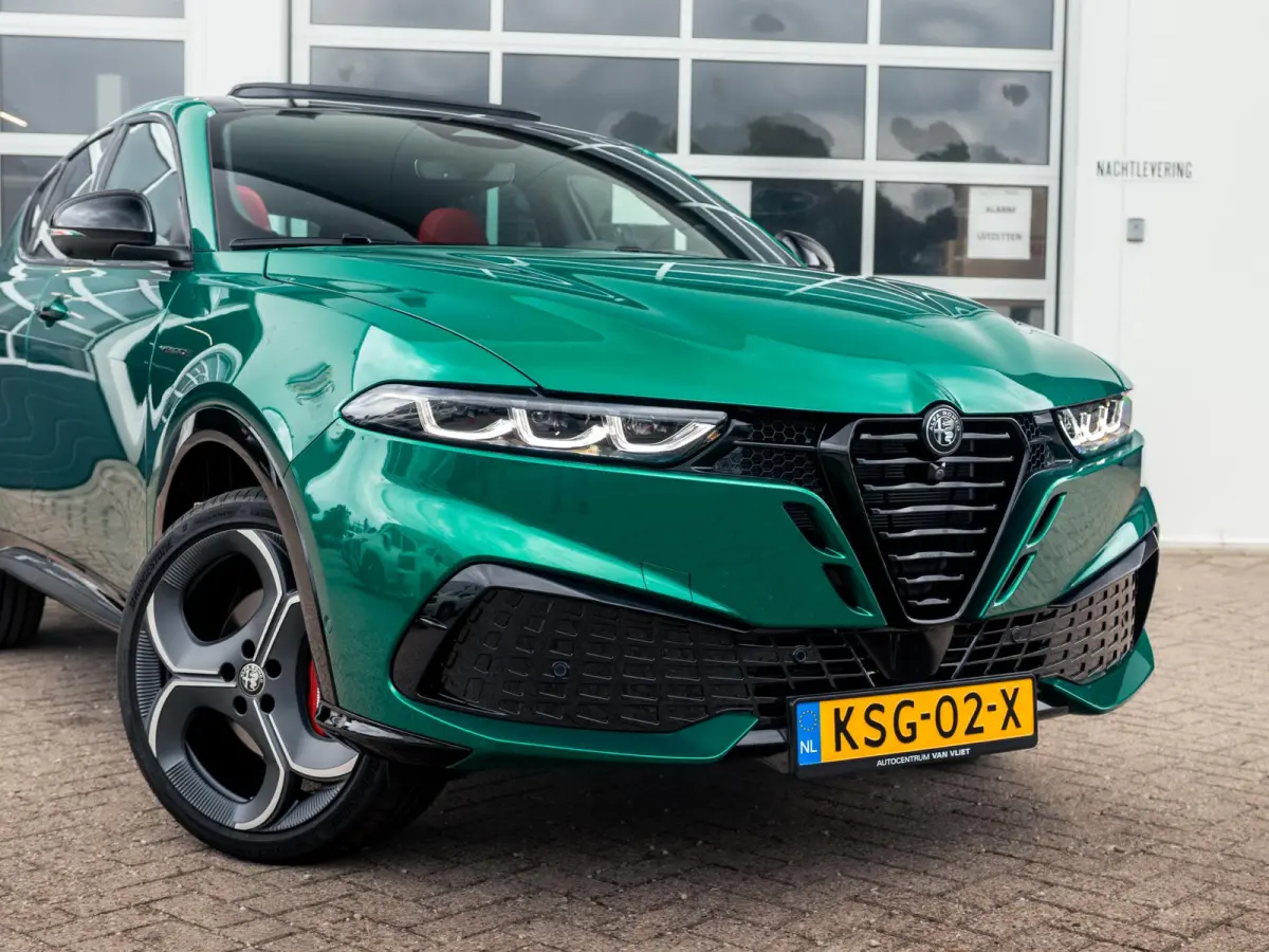 1.3 Ibrida Plug-In Q4 270pk AWD Veloce | Teck Pack | Schuif/Kanteldak | Harman Kardon | 20"  | Bicolore