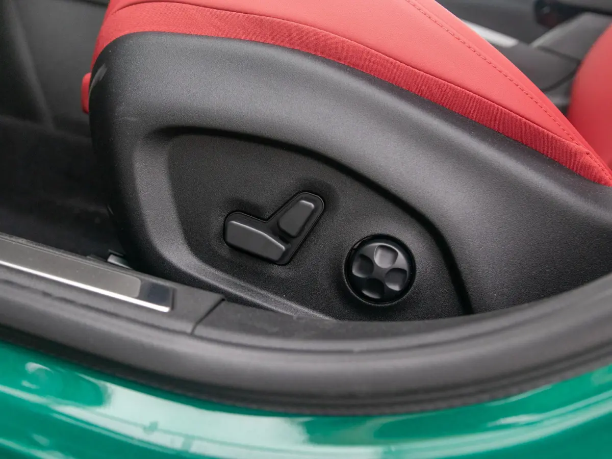 1.3 Ibrida Plug-In Q4 270pk AWD Veloce | Teck Pack | Schuif/Kanteldak | Harman Kardon | 20"  | Bicolore