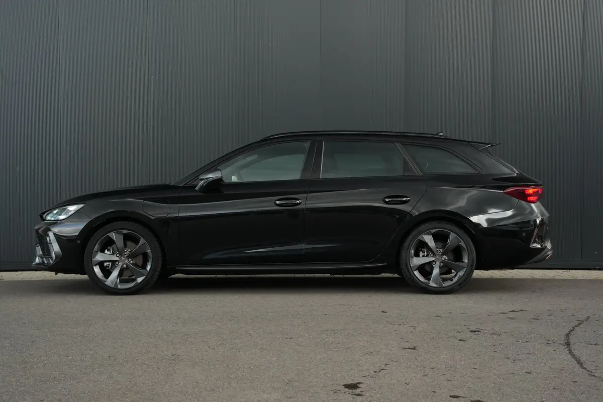 1.5 TSI e-Hybrid 204pk Business | Panoramadak | Sennheiser | Camera | Stuur & Stoelverwarming
