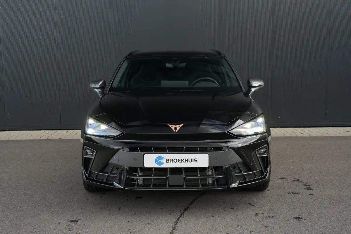 1.5 TSI e-Hybrid 204pk Business | Panoramadak | Sennheiser | Camera | Stuur & Stoelverwarming