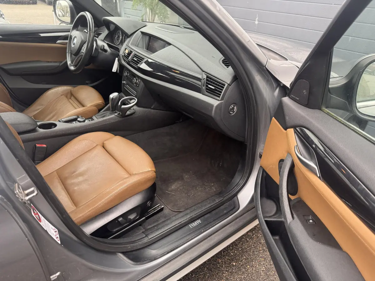 xDrive28i Executive / NAP / PANO / GARANTIE / LEER /