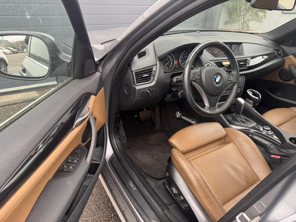 xDrive28i Executive / NAP / PANO / GARANTIE / LEER /