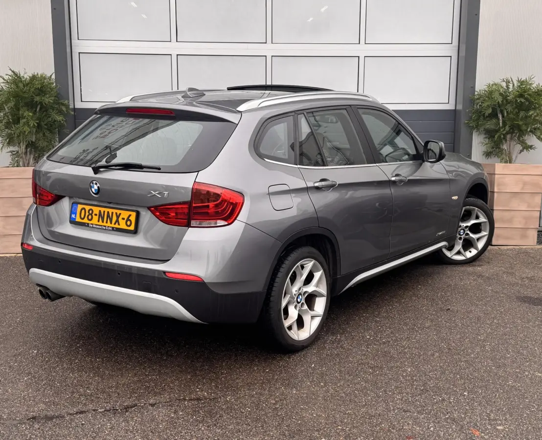 xDrive28i Executive / NAP / PANO / GARANTIE / LEER /