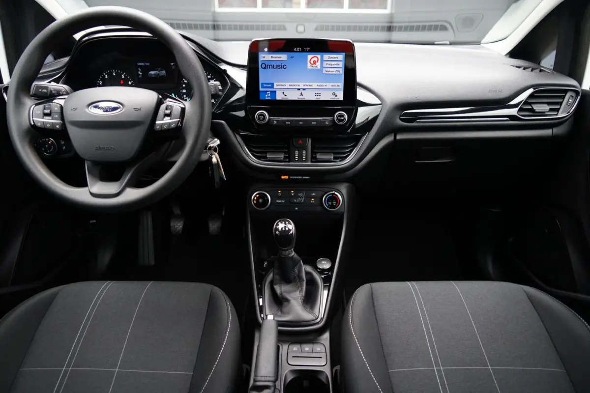 1.1 Trend, NL, trekh. CarPlay, cruise, PDC, navi