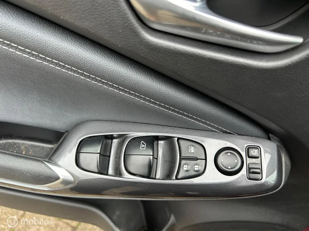 1.0 DIG-T N-Connecta Automaat Apple carplay