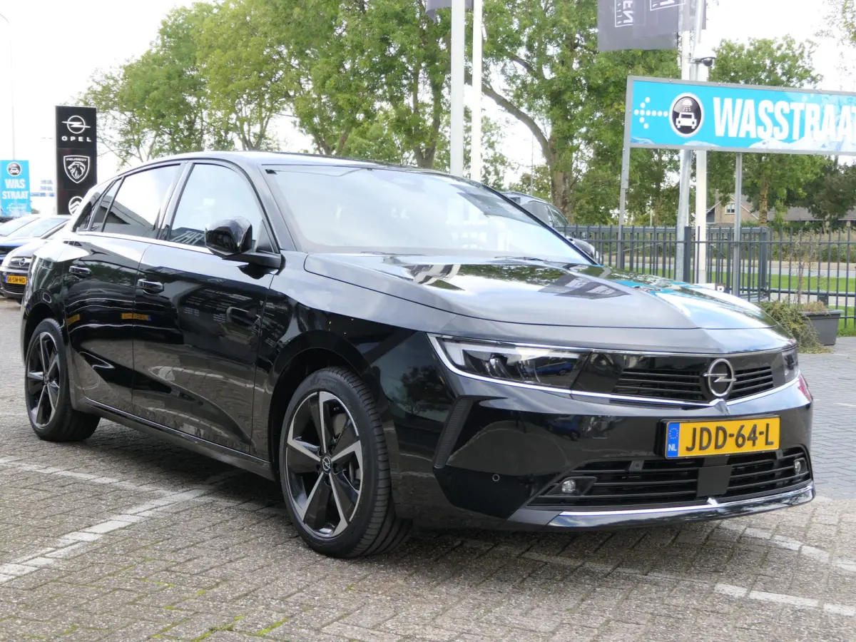 1.6 Turbo Plug in Hybrid Elegance | Camera | Navigatie