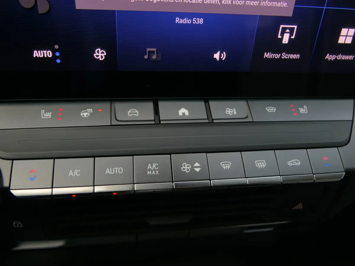 1.6 Turbo Plug in Hybrid Elegance | Camera | Navigatie