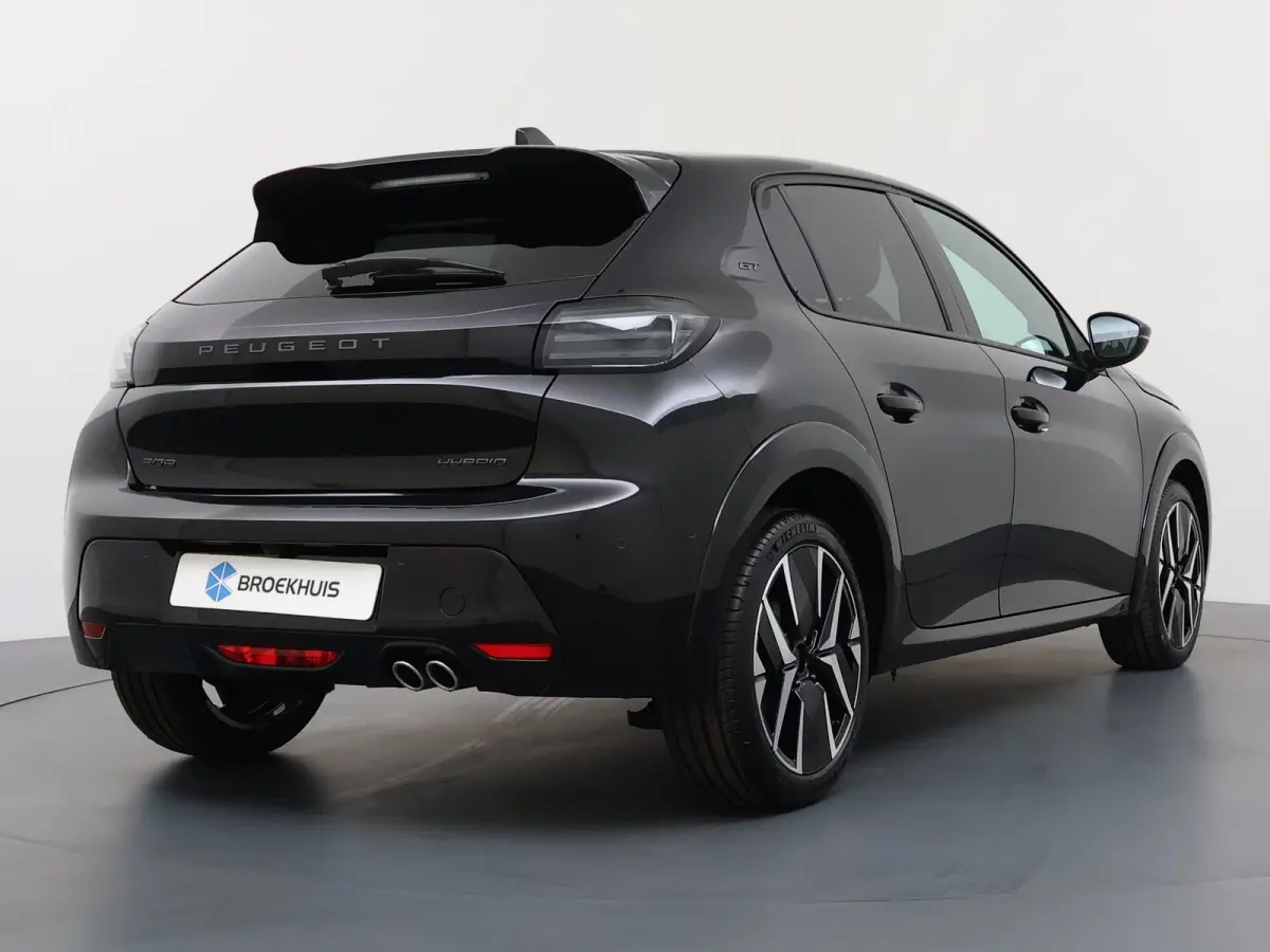 GT | Elektrische parkeerrem | Extra getinte achterste zijruiten en achterruit | Extra getinte achterste zijruiten en achterruit
