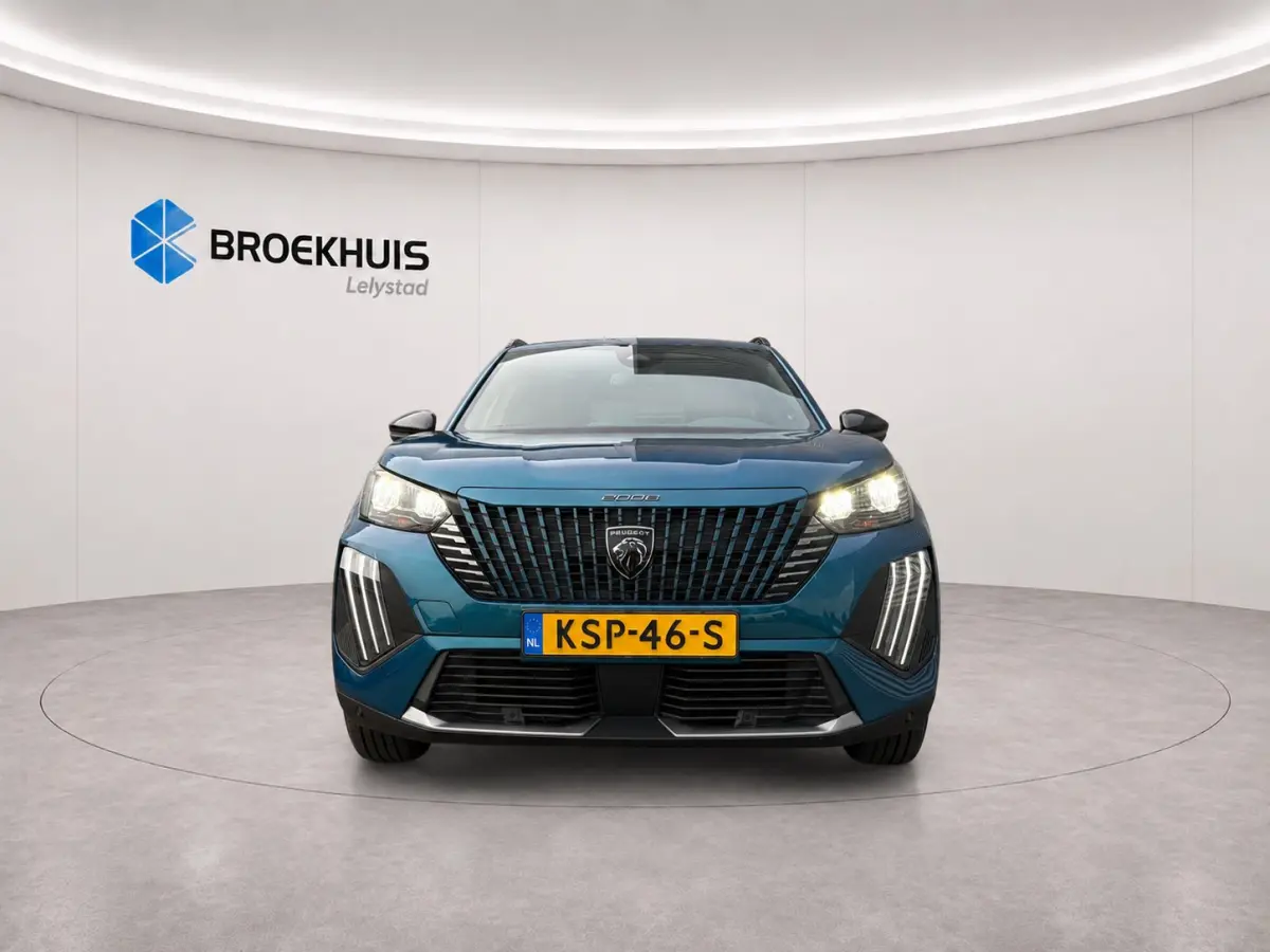 Allure | Active Safety Brake met camera en radar (automatisch noodremsysteem) met Distance Alert (waarschuwing dreigende aanrijding) | Advanced Active Safety Brake met camera en radar | Clim