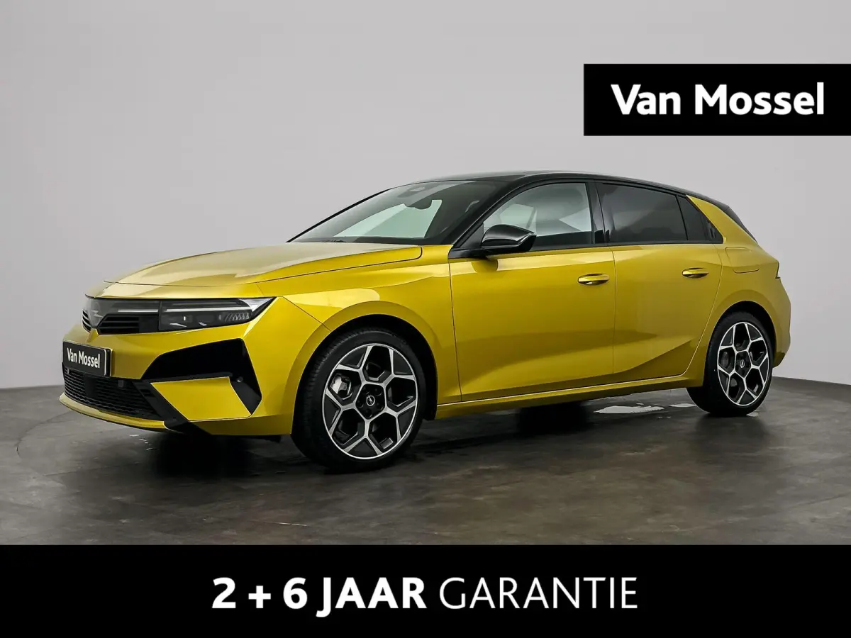 1.6 Turbo Plug In Hybrid Ultimate NEW ASTRA | DEMONSTRATIEMODEL | Panodak | Suede Bekleding | Camera | Stoel & Stuurverwarming | PDC | LMV | Tot 8 Jaar Speciale Garantie!