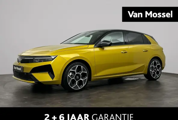 1.6 Turbo Plug In Hybrid Ultimate NEW ASTRA | DEMONSTRATIEMODEL | Panodak | Suede Bekleding | Camera | Stoel & Stuurverwarming | PDC | LMV | Tot 8 Jaar Speciale Garantie!