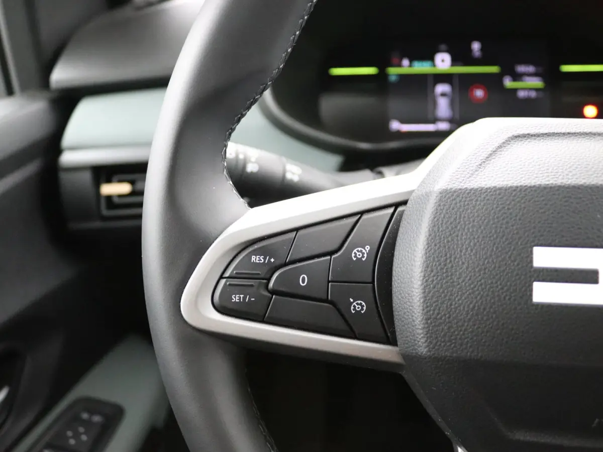 hybrid 155 limited edition 7-zits | 360 camera | Navigatie | Cruise Control |