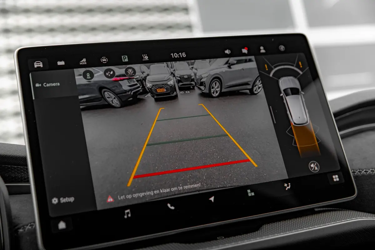 Sportline Business | Achteruitrijcamera | Crew Protect Assist | Cruise control met speedlimiter