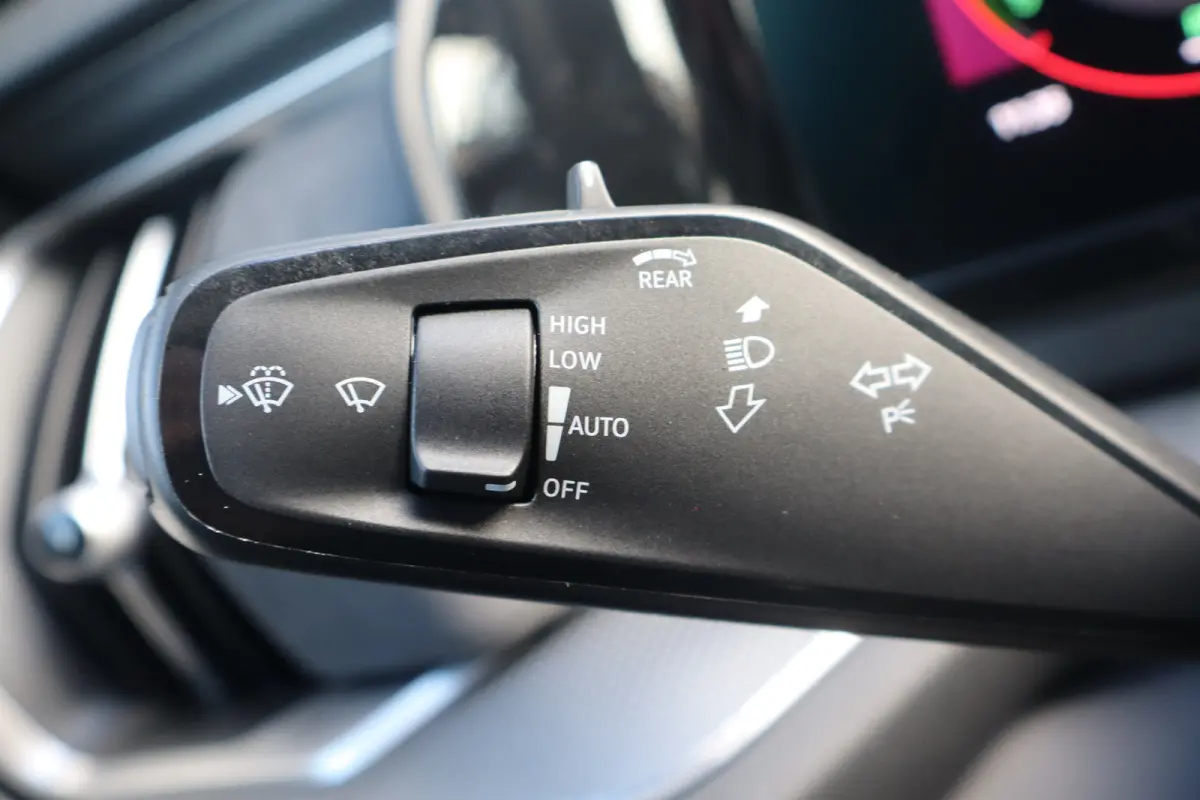 Sportline Business | Achteruitrijcamera | Crew Protect Assist | Cruise control met speedlimiter