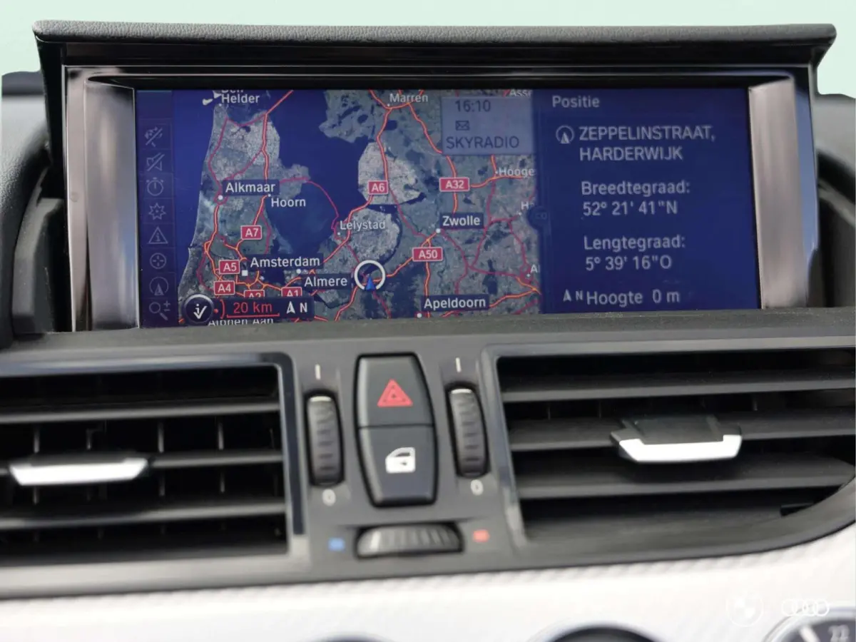 28i M SPORT HARDTOP DEALER OH. / ADAP. M CHASSIS / MEMORY / HIFI / 19"