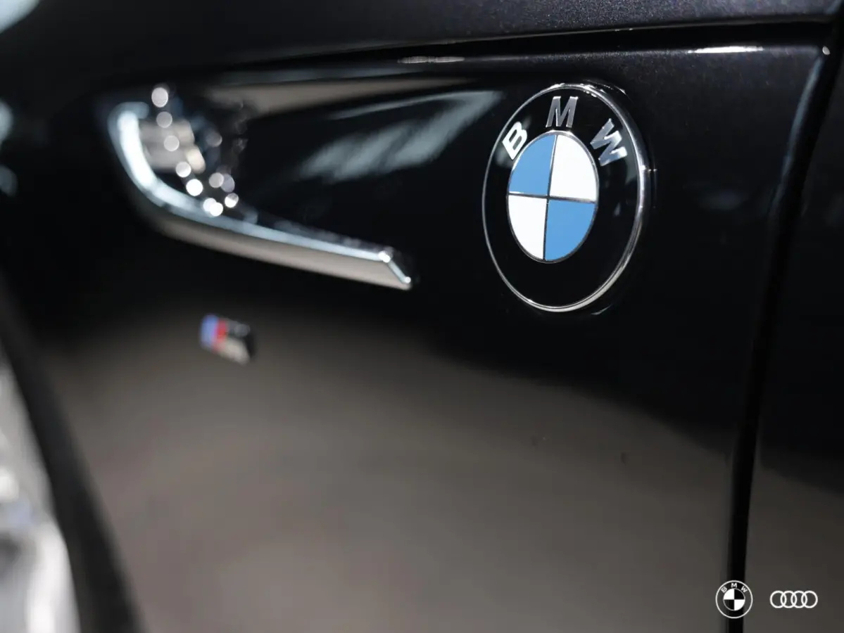 28i M SPORT HARDTOP DEALER OH. / ADAP. M CHASSIS / MEMORY / HIFI / 19"