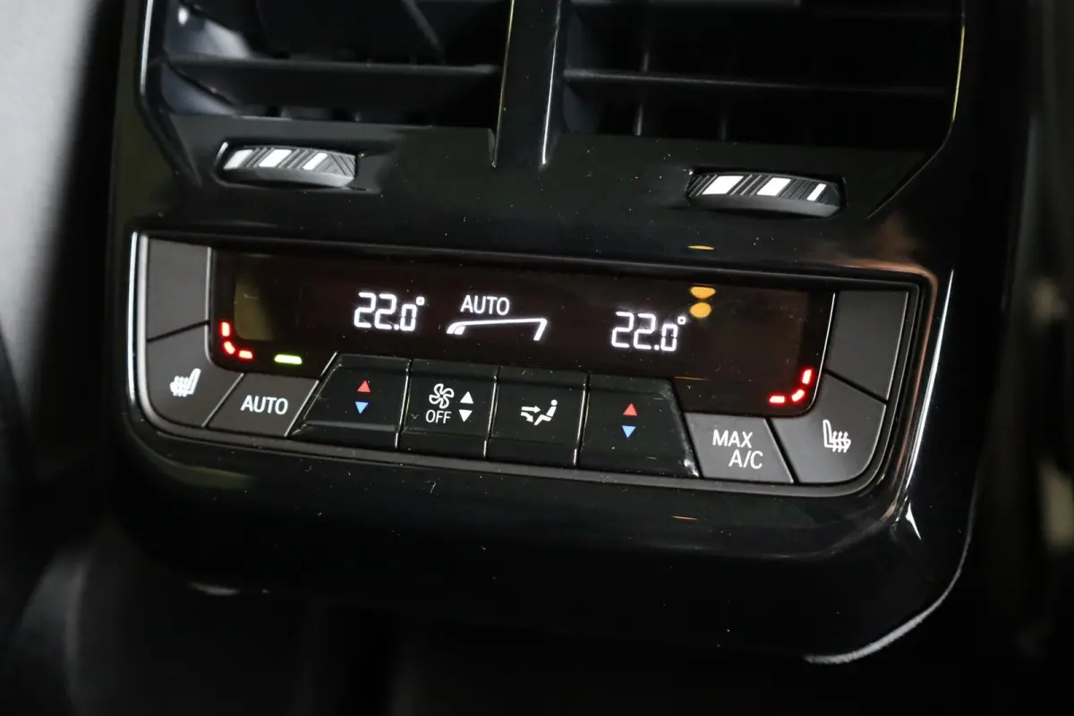 xDrive60 | M Sportpakket Pro | Harman/Kardon | SOH 100% | Driving Assistant Professional | Skylounge