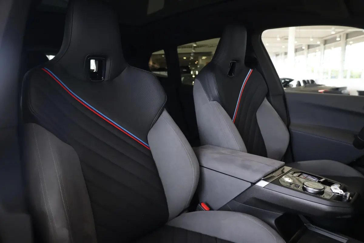 xDrive60 | M Sportpakket Pro | Harman/Kardon | SOH 100% | Driving Assistant Professional | Skylounge