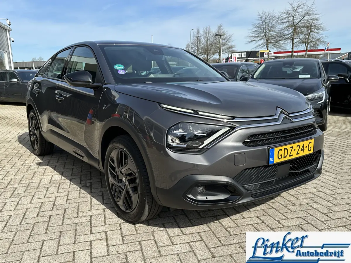 1.2 Hybrid 136 Plus - NL-AUTO TREKH CAMERA CARPLAY AUTOMAAT