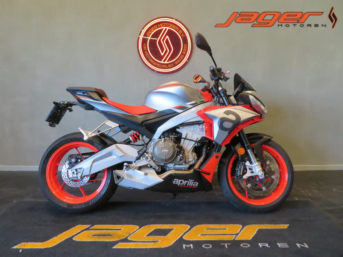 Aprilia Tuono 660 2021 Benzine Onbekend leasen