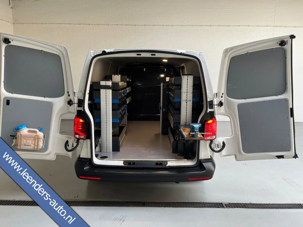 L2H1 Automaat Servicewagen 2.0 TDI 150PK euro6 3Persoons, Airco, Navigatie, CruiseControl, RIJKLAARPRIJS!